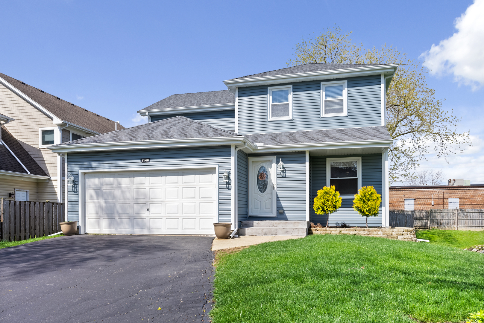 1140 S Pine Avenue Property Photo