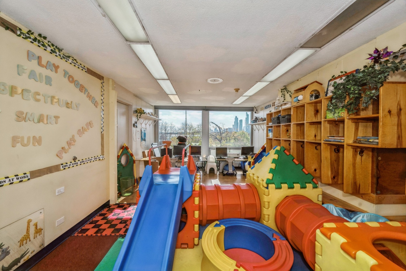 400 E Randolph Street 2ndfloor6b Property Photo 32