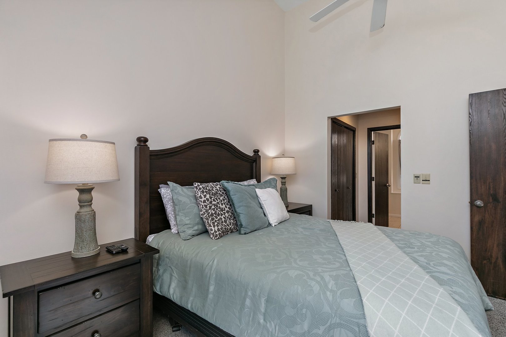 16 Oak Glen Drive Property Photo 6