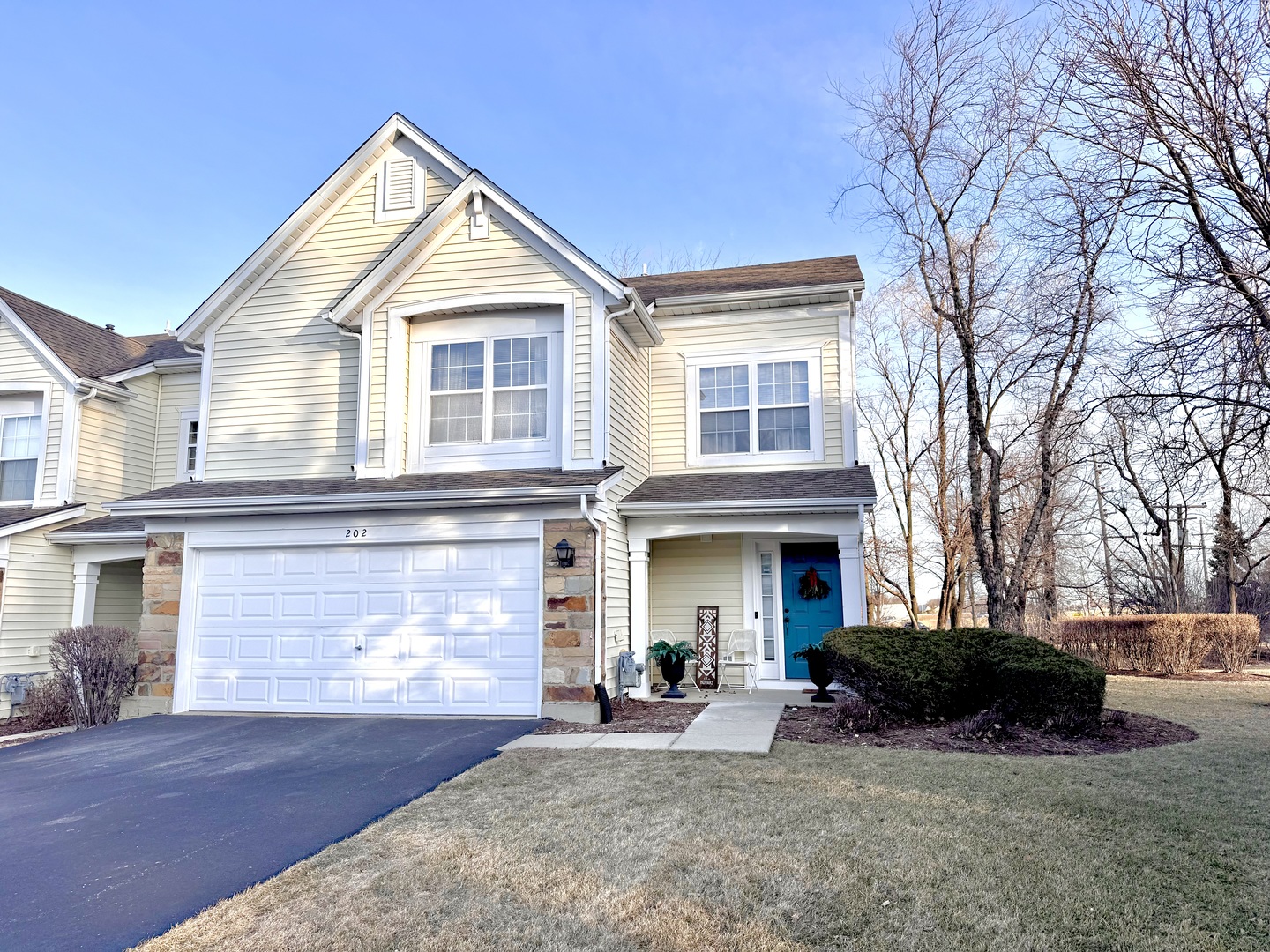 202 S Lancelot Lane Property Photo
