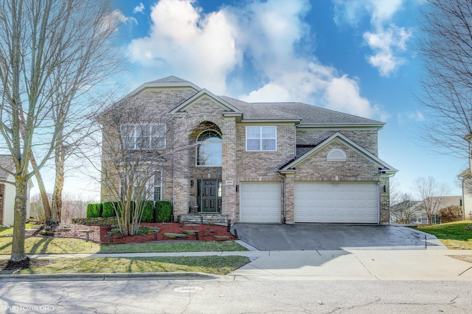 2933 Kelly Drive Property Photo