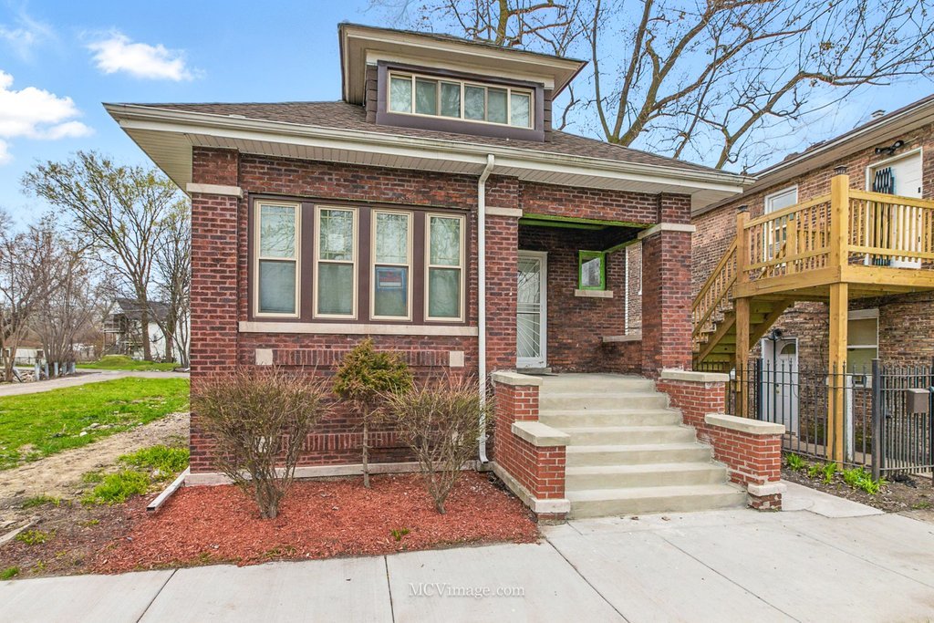 Harlan Community Academy Senior Real Estate Listings Main Image
