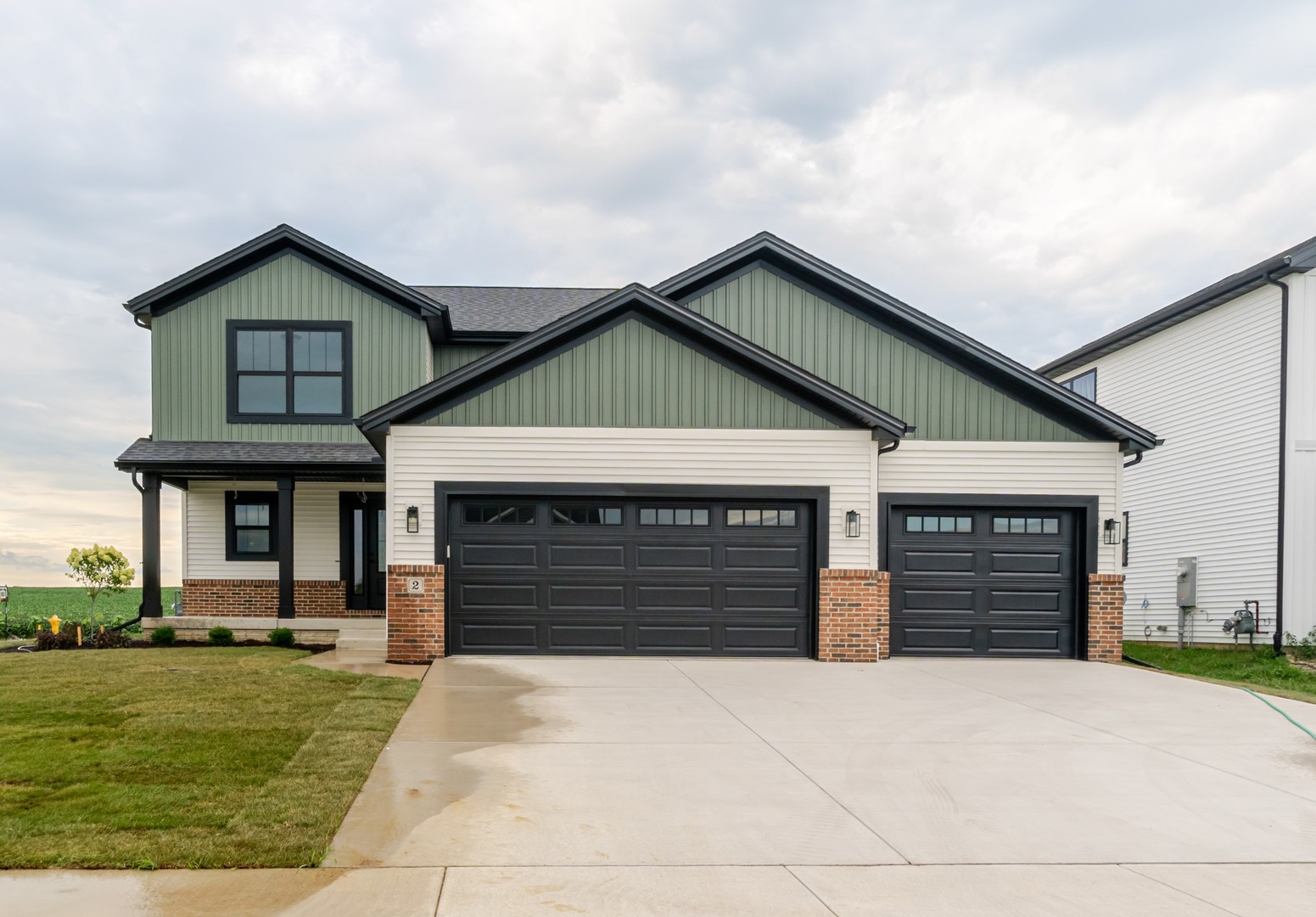 2 Bucktown Court Property Photo 1