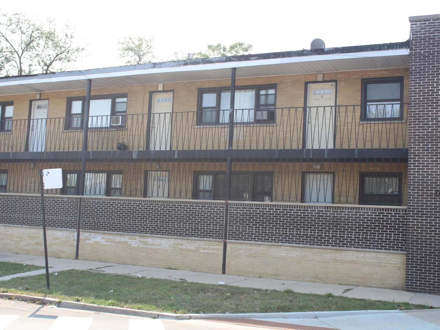 7642 S Exchange Avenue 2 Property Photo