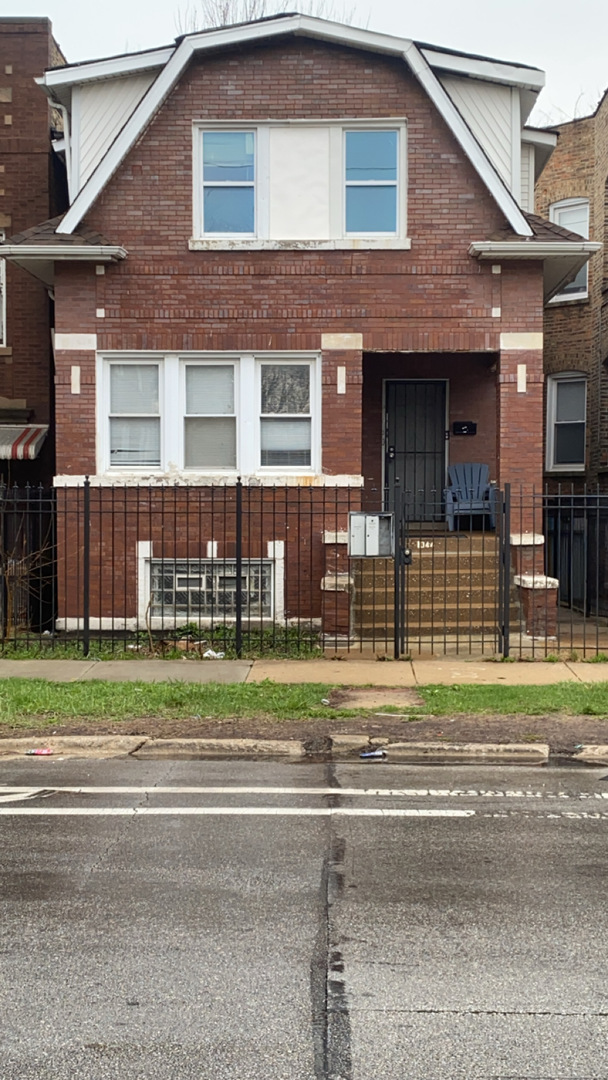 1044 W Marquette Road Property Photo