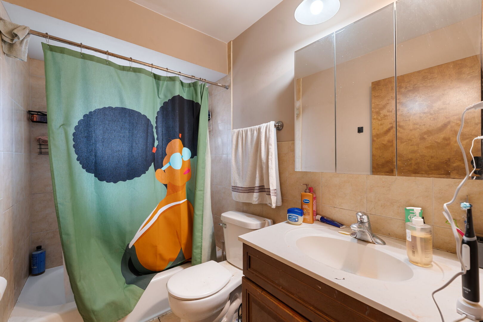 349 Yates Avenue Property Photo 8