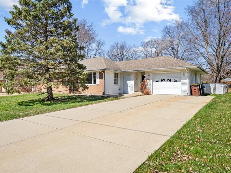 3516 Guilford Road Property Photo