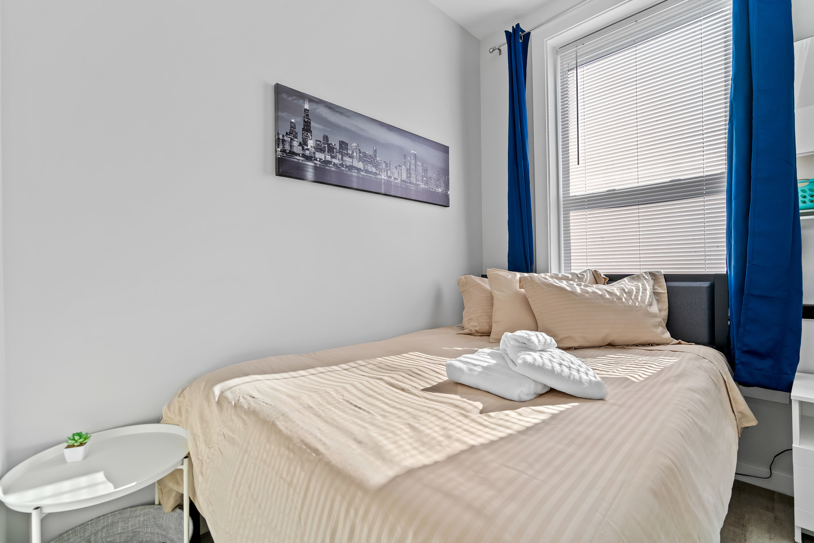 1226 W 31st Place Property Photo 13