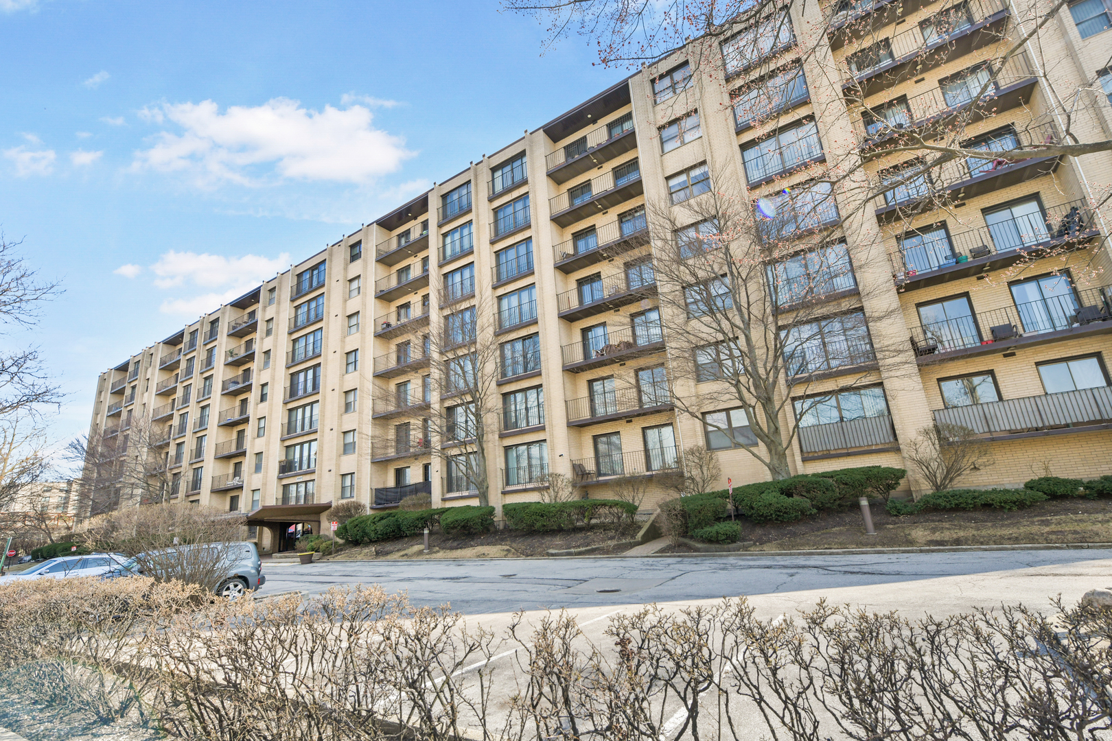 4601 W Touhy Avenue 210 Property Photo