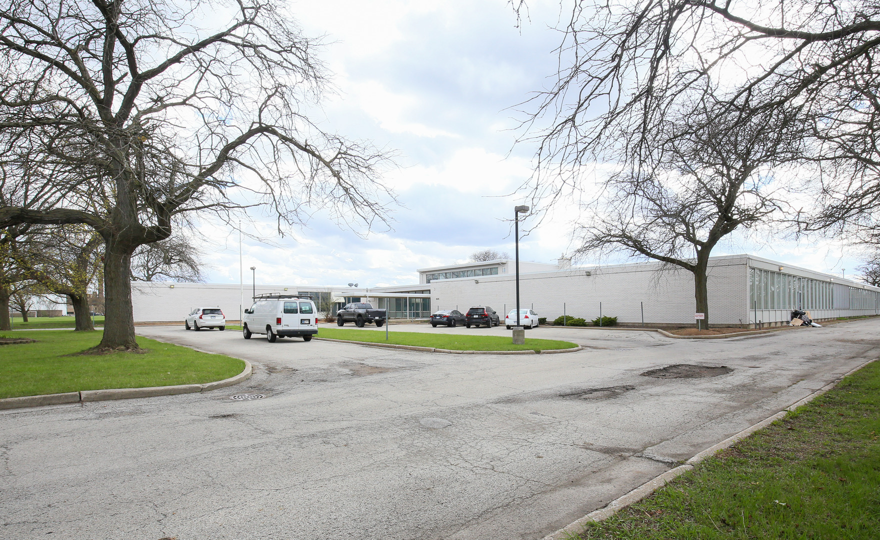 646 Chicago Road Property Photo 1