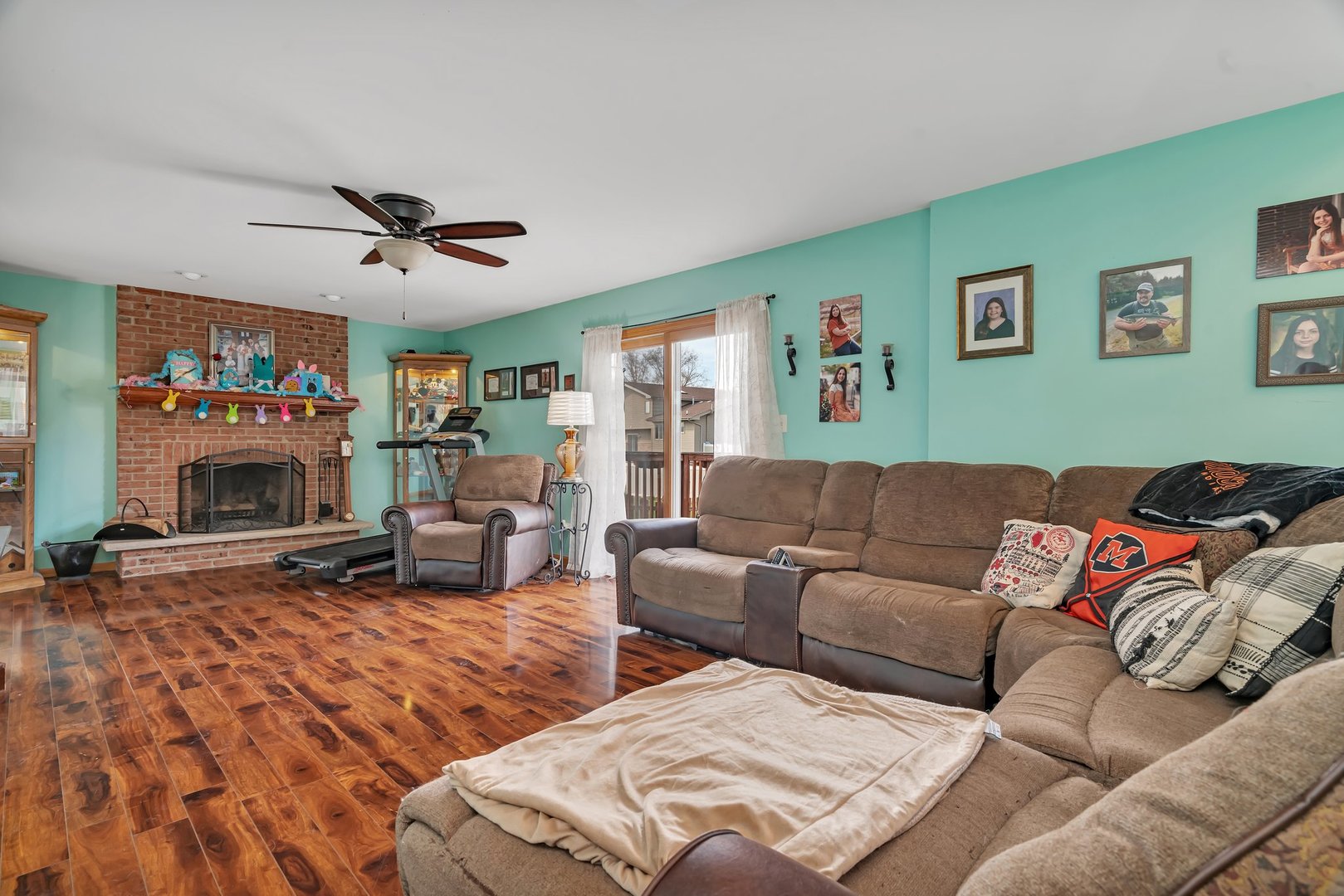 605 High Grove Drive Property Photo 18