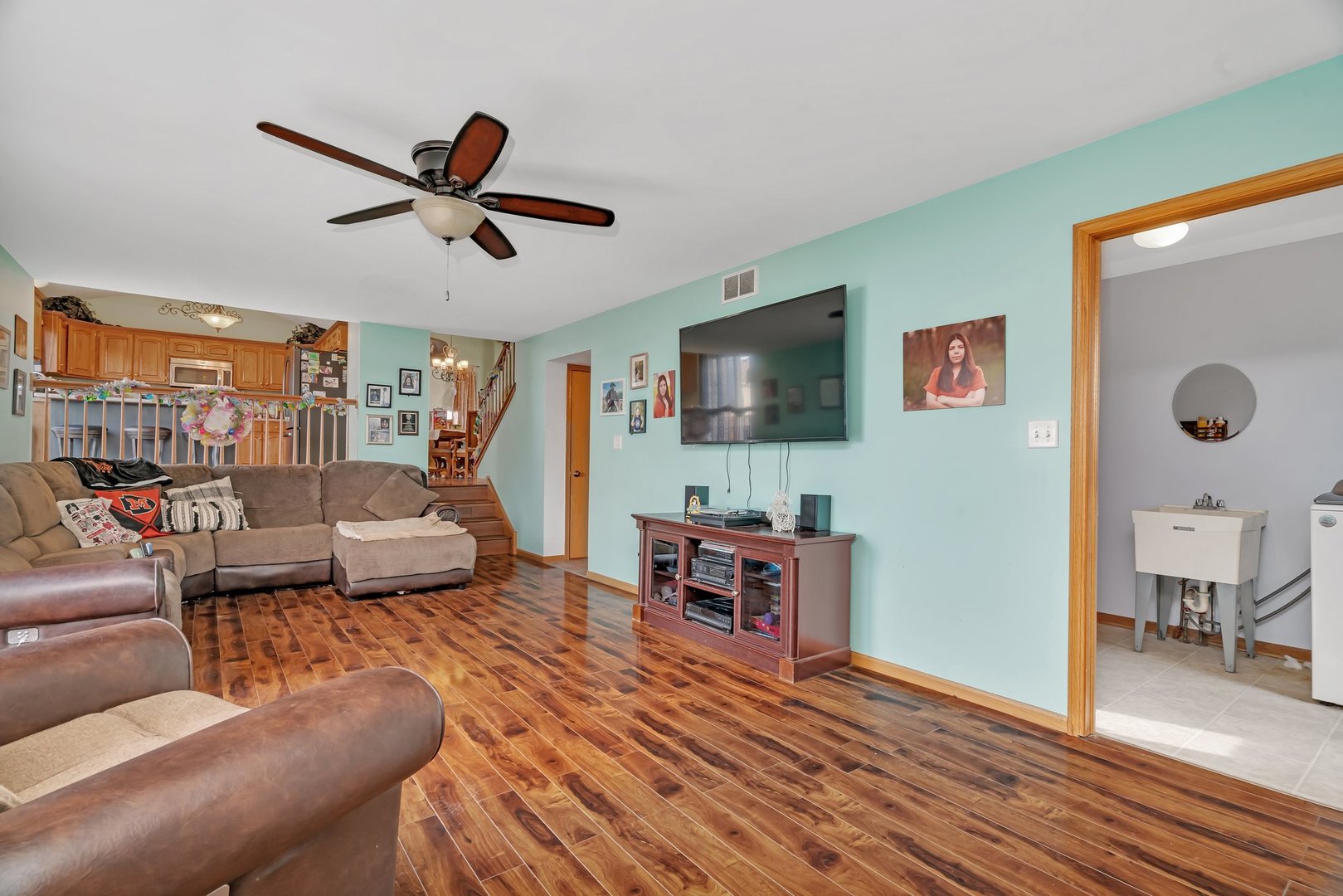 605 High Grove Drive Property Photo 19