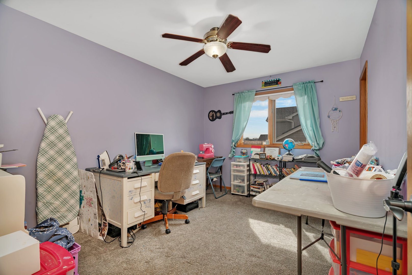 605 High Grove Drive Property Photo 28