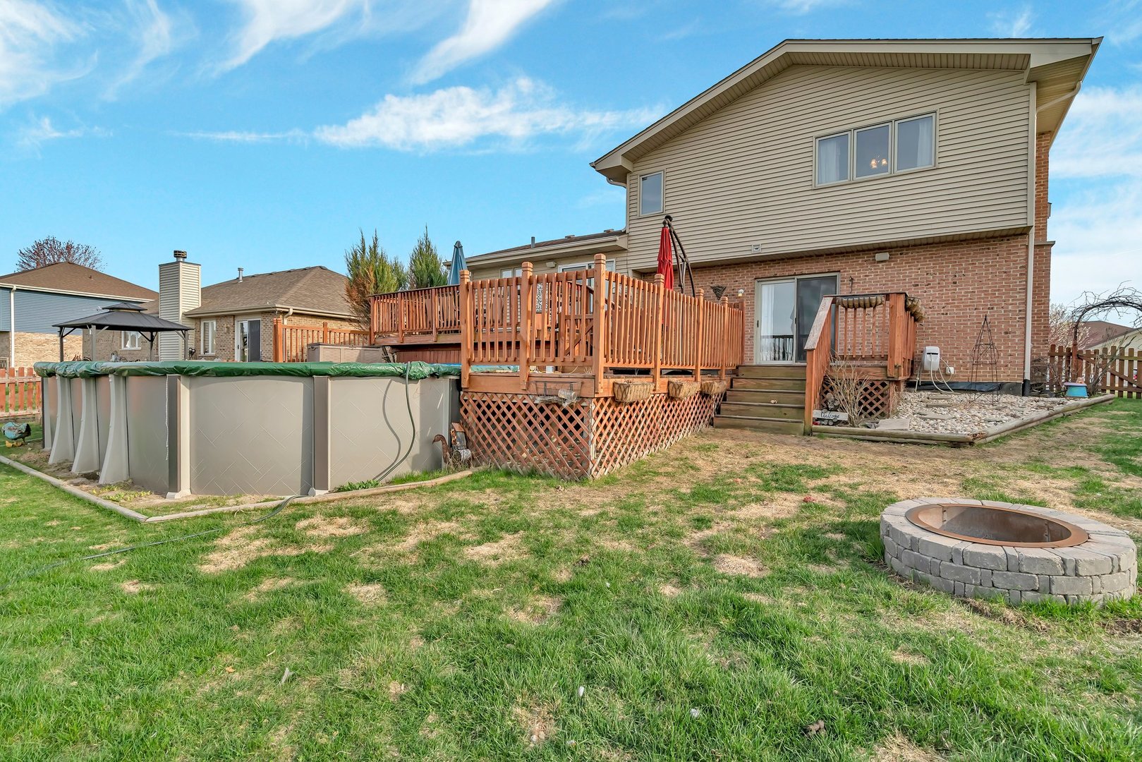 605 High Grove Drive Property Photo 37