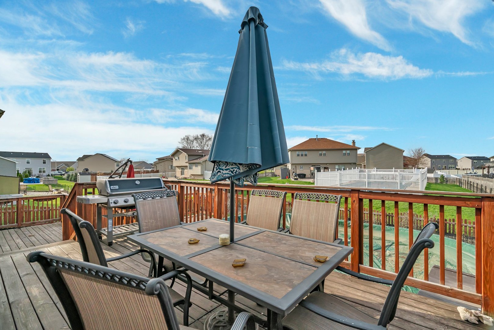 605 High Grove Drive Property Photo 42