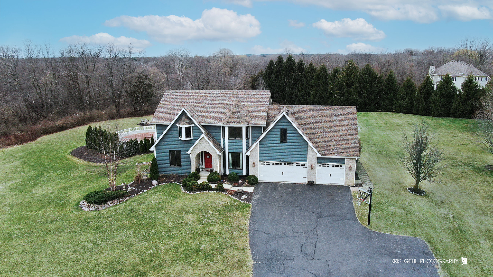 8715 Galleria Court Property Photo