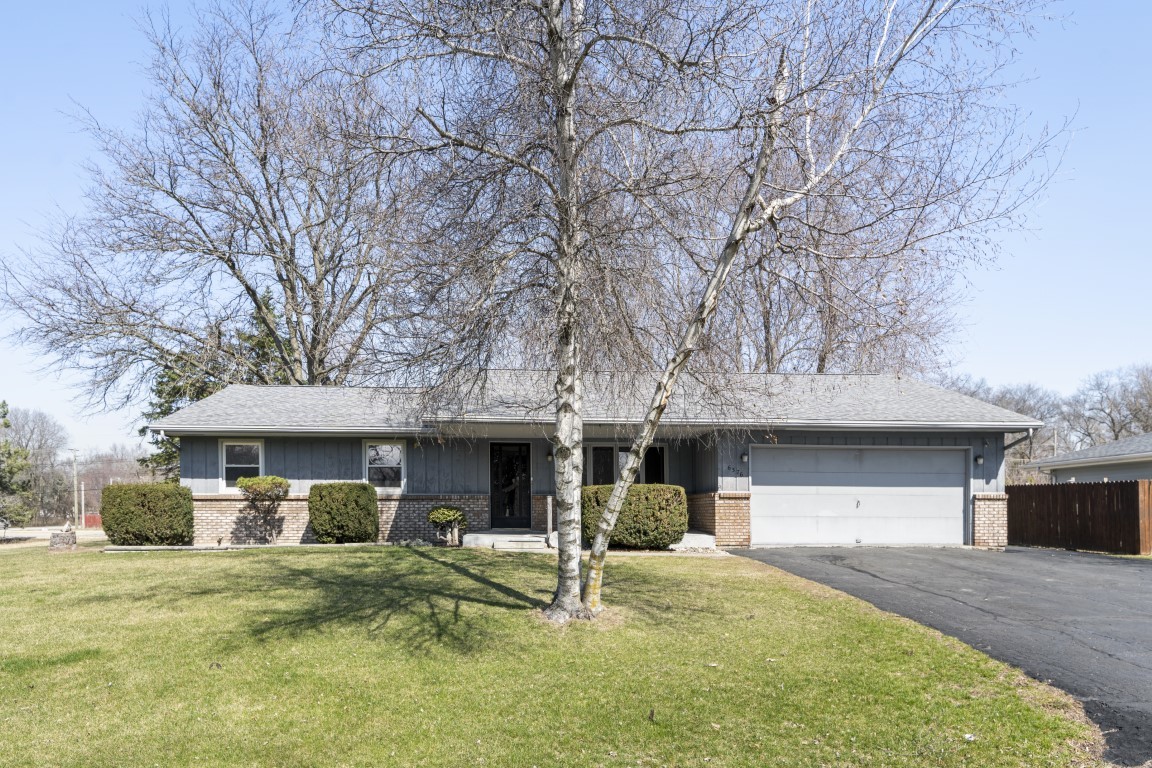6376 Graydon Road Property Photo