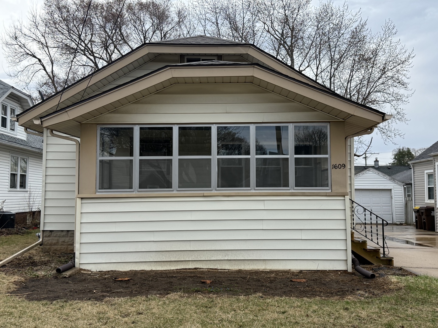 1609 Bruner Street Property Photo