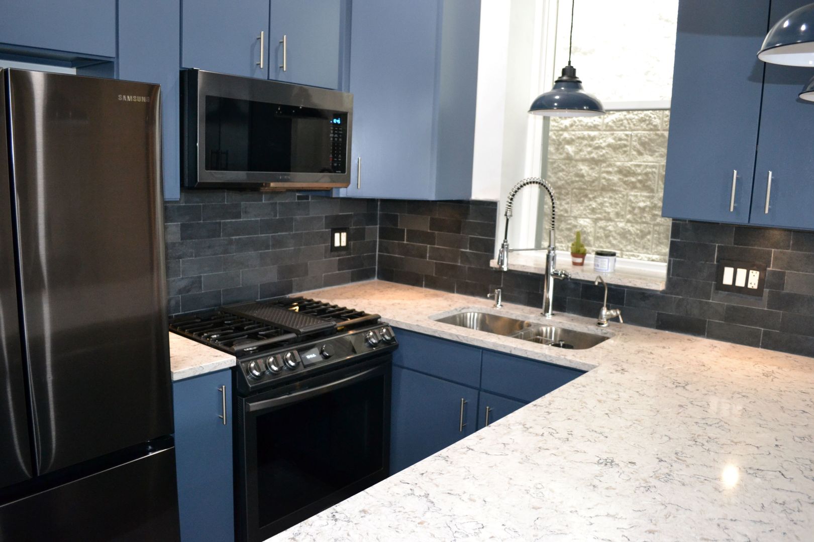 1351 N Ashland Avenue 3a Property Photo 11