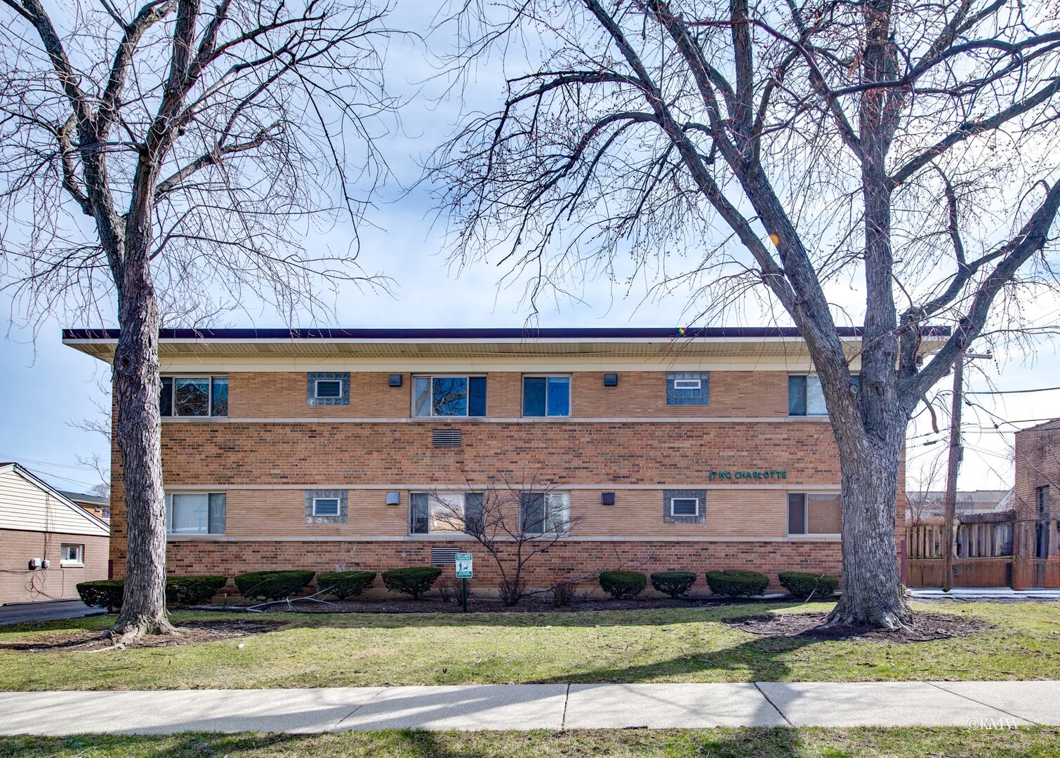 17 N Charlotte Street E Property Photo