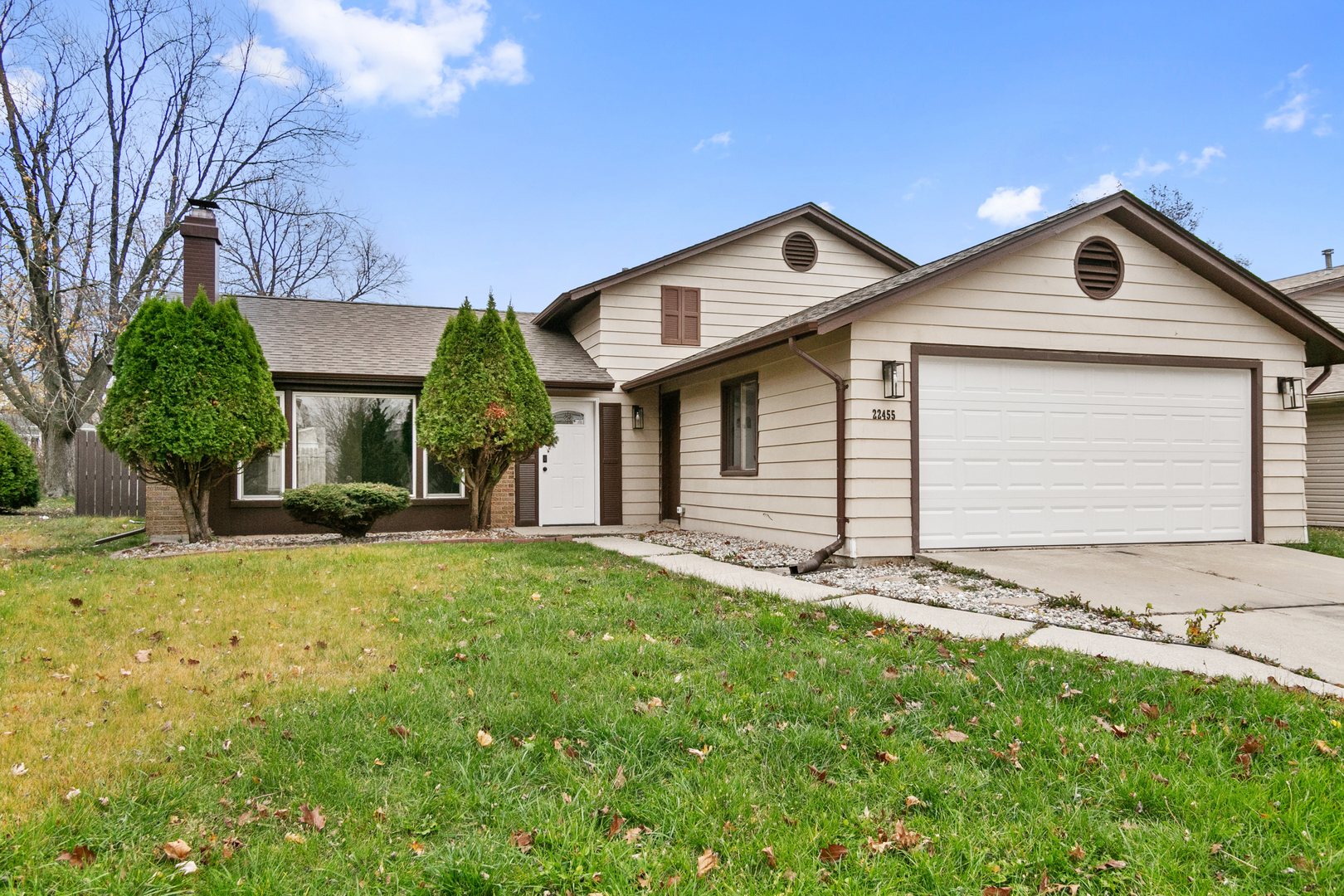 22455 Lakeshore Drive Property Photo