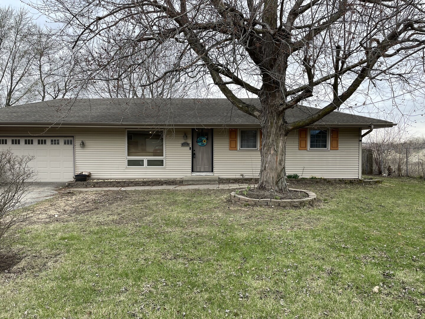 420 Wayne Road Property Photo