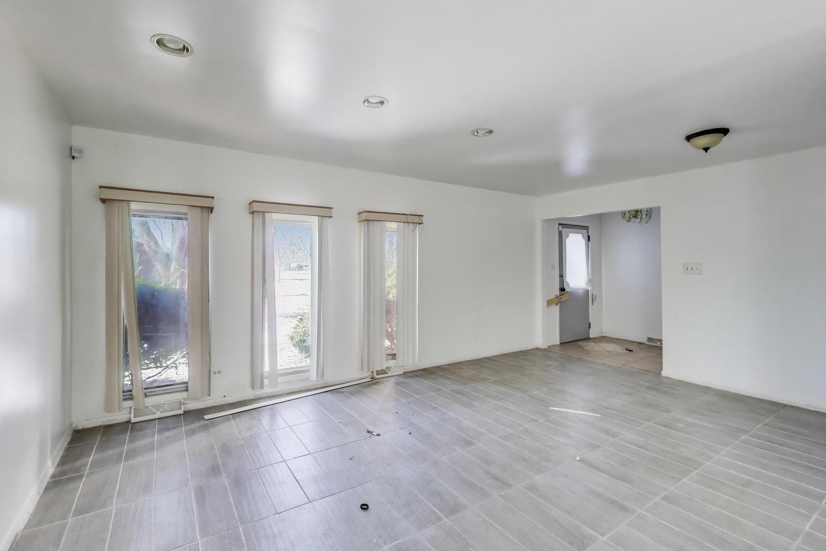 257 Cornell Avenue Property Photo 7