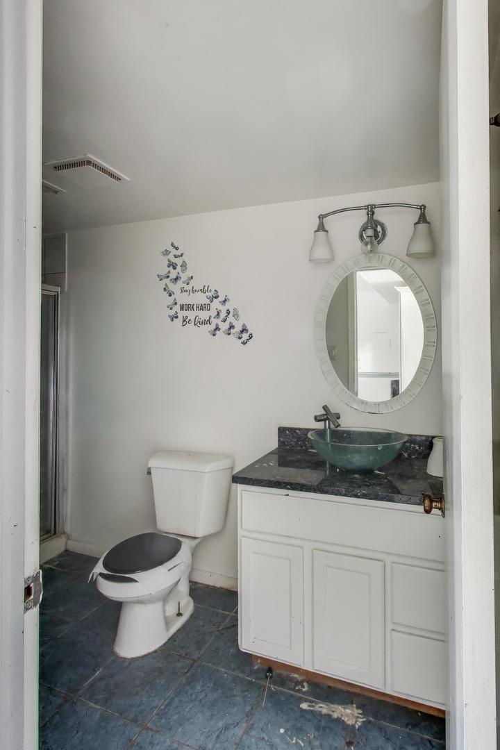 257 Cornell Avenue Property Photo 24