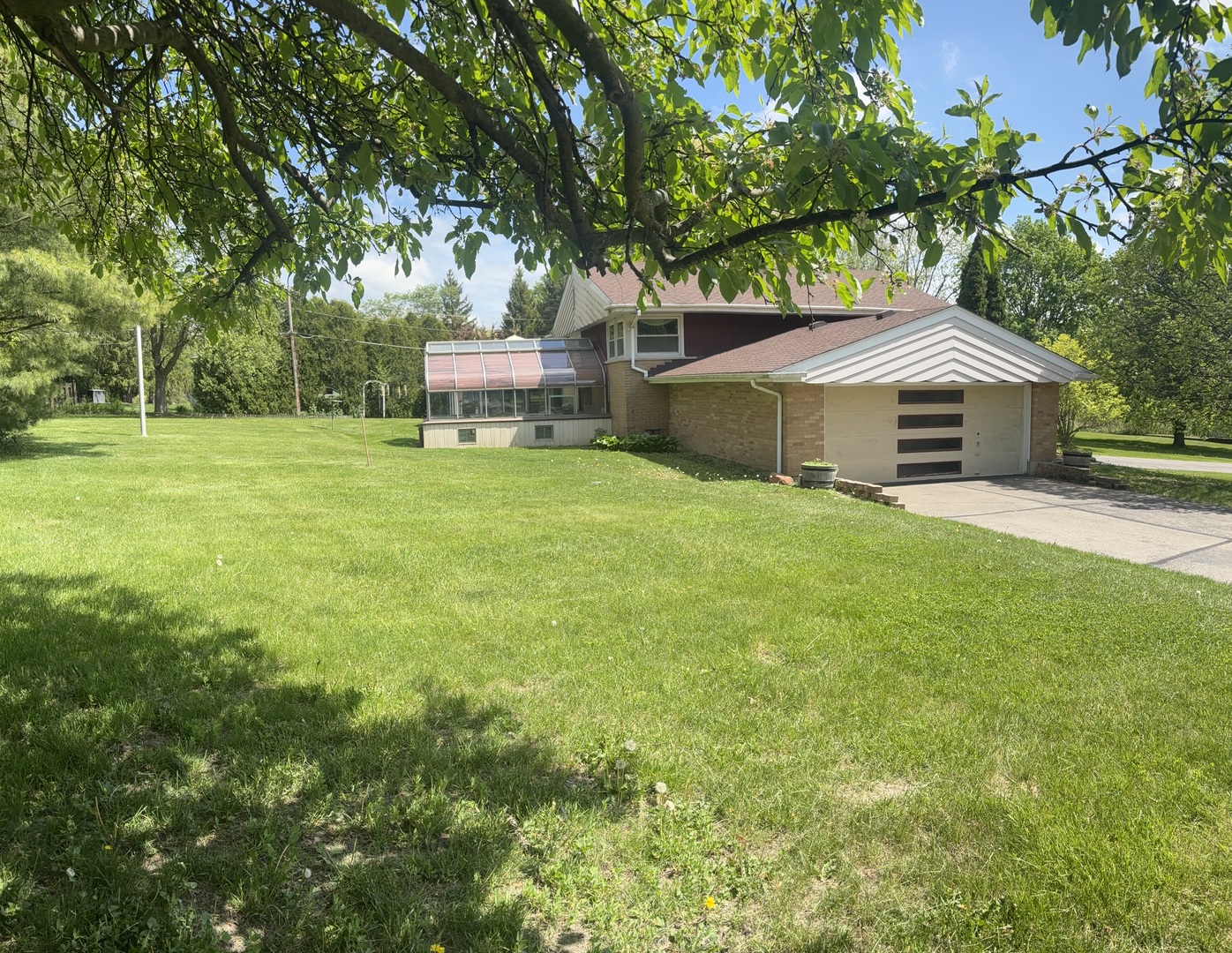 129 Roth Avenue Property Photo 3