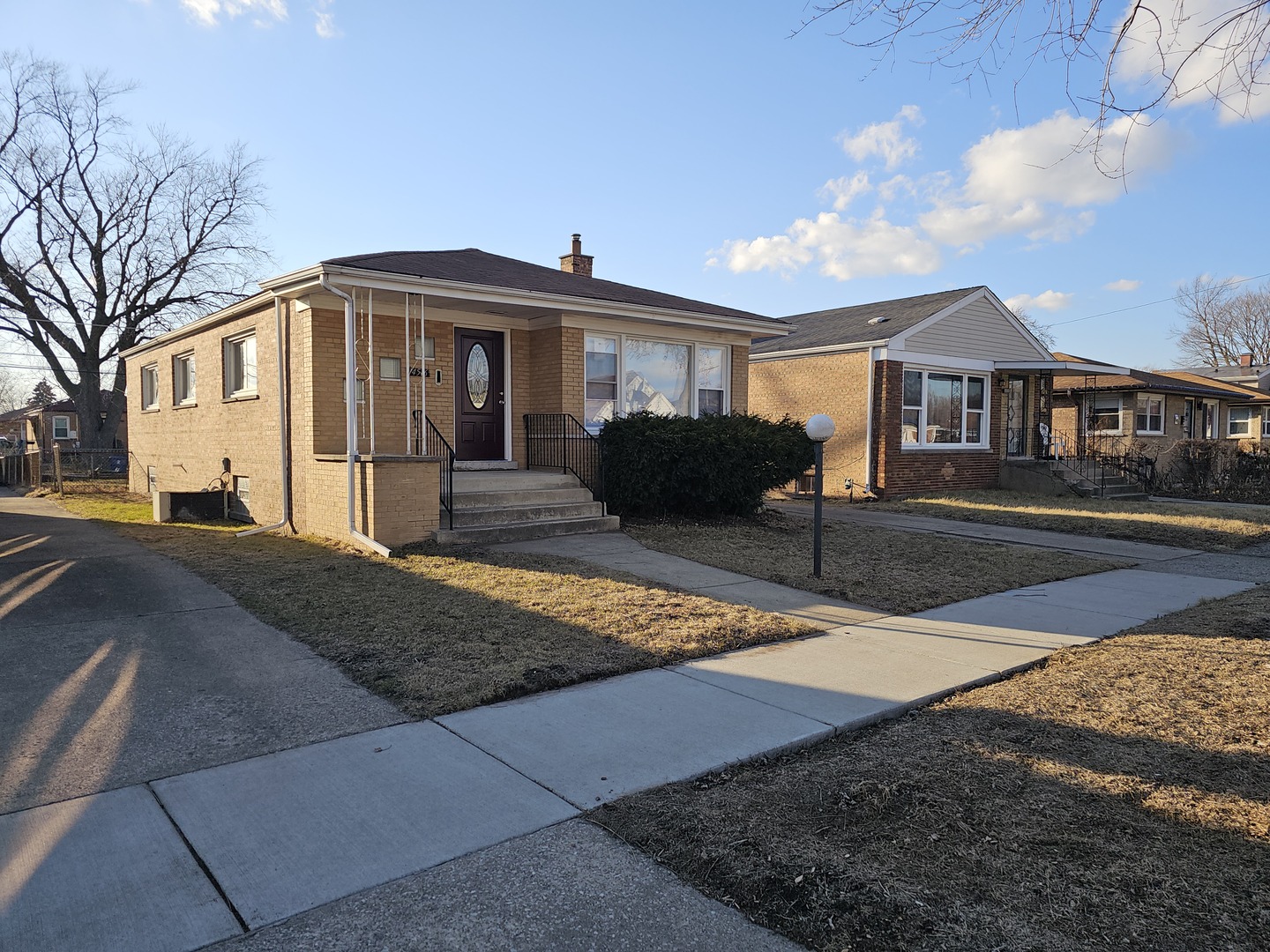 14516 S Hoxie Avenue Property Photo