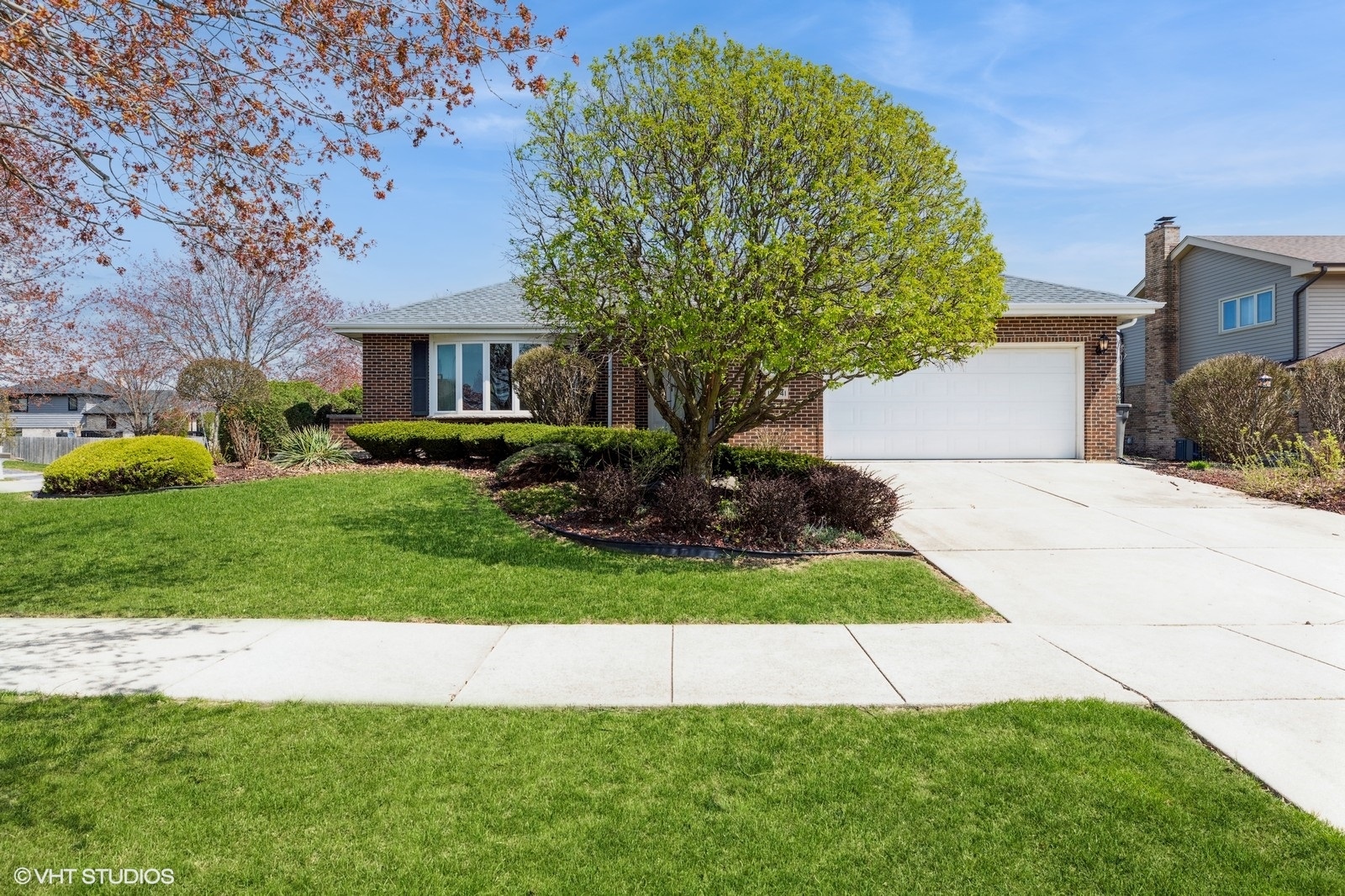 15541 Kemper Drive Property Photo