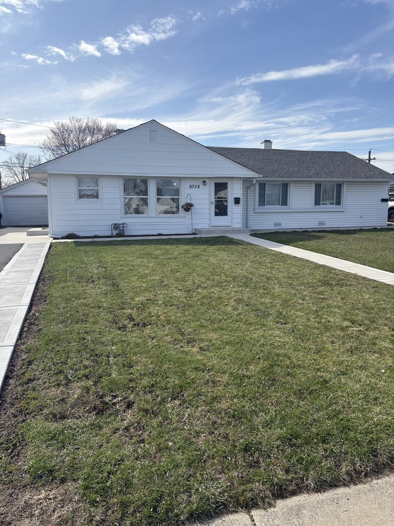8758 S Corcoran Road Property Photo