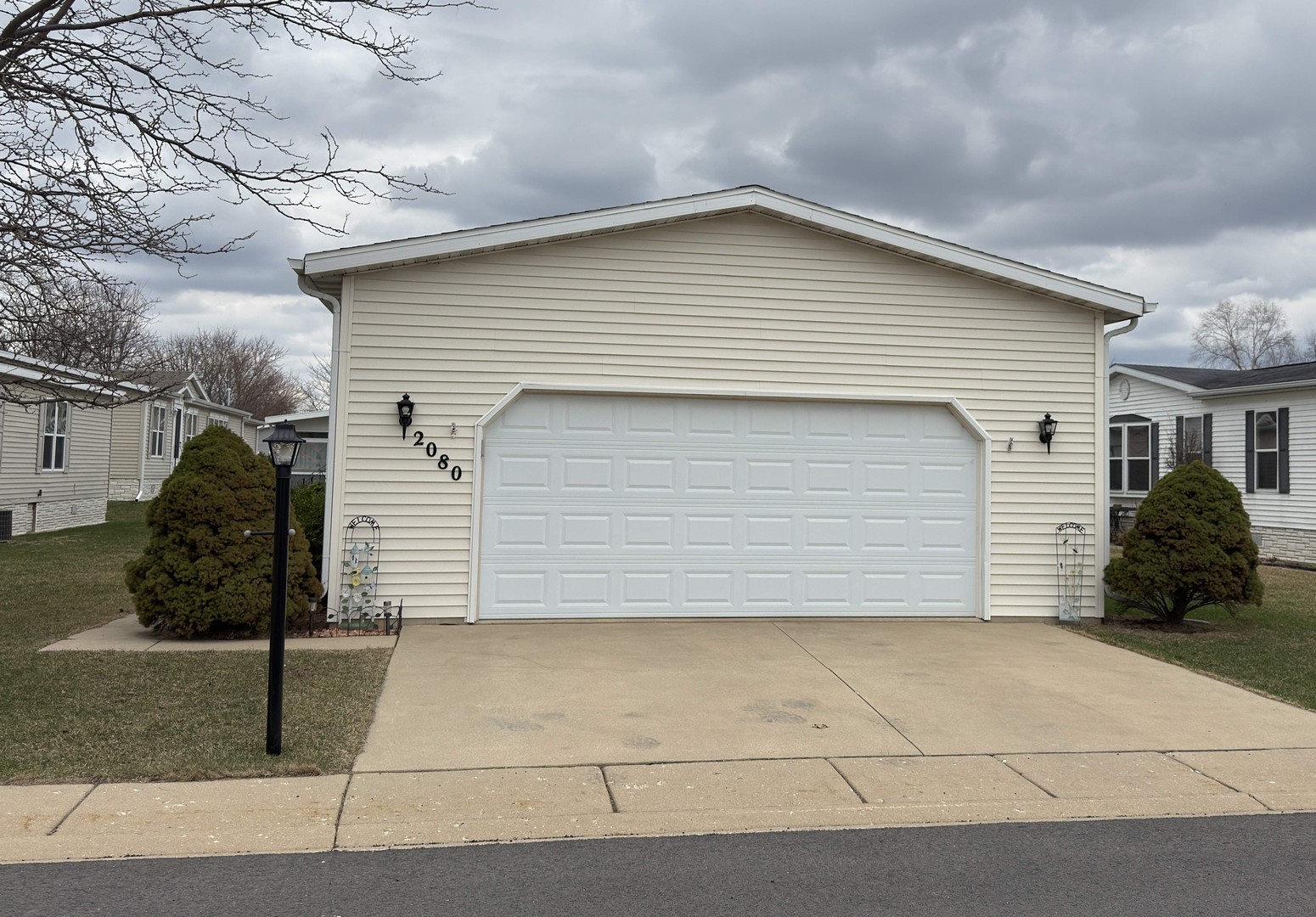 2080 Blossom Lane Property Photo