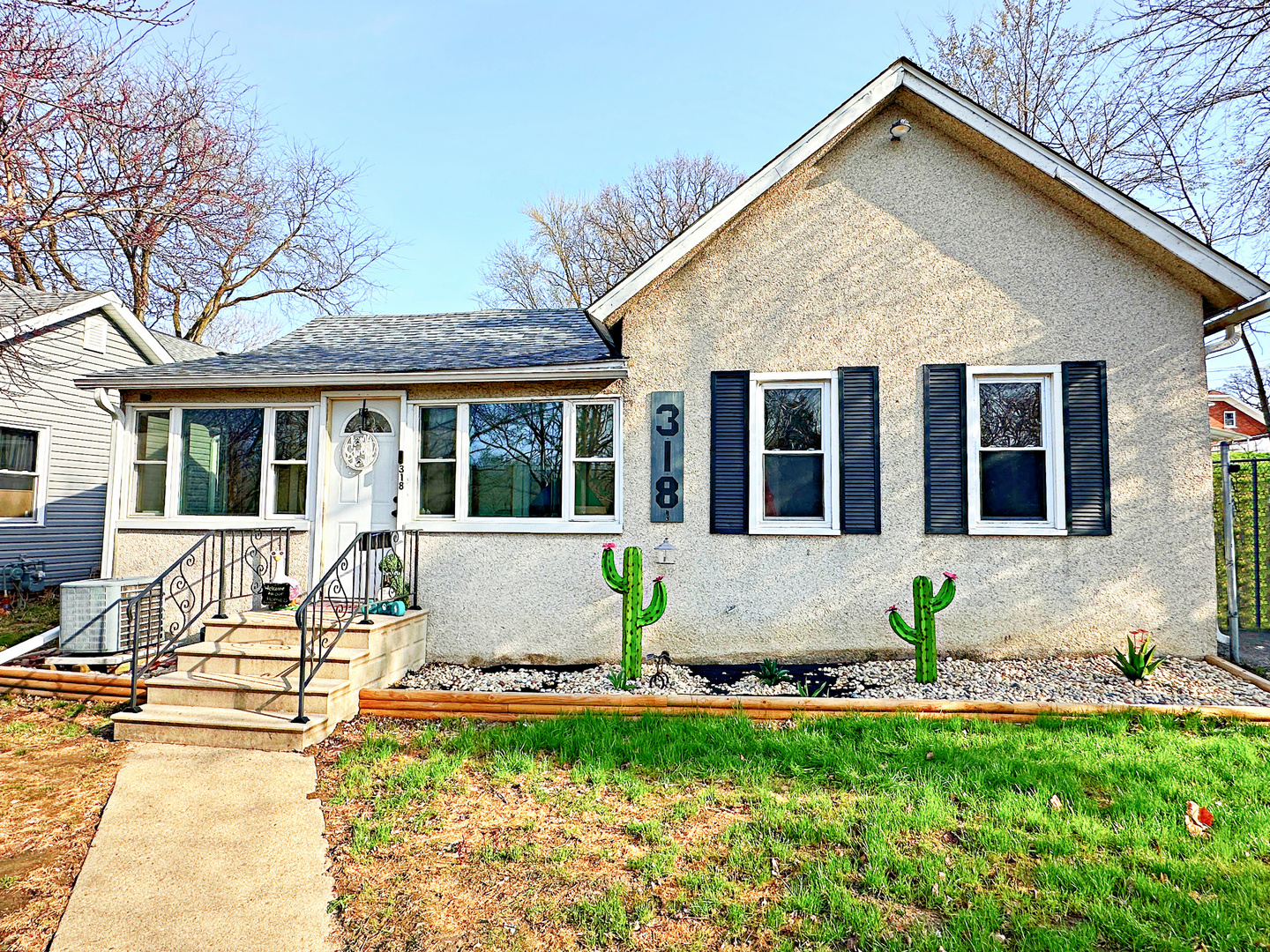 318 Court Street Property Photo