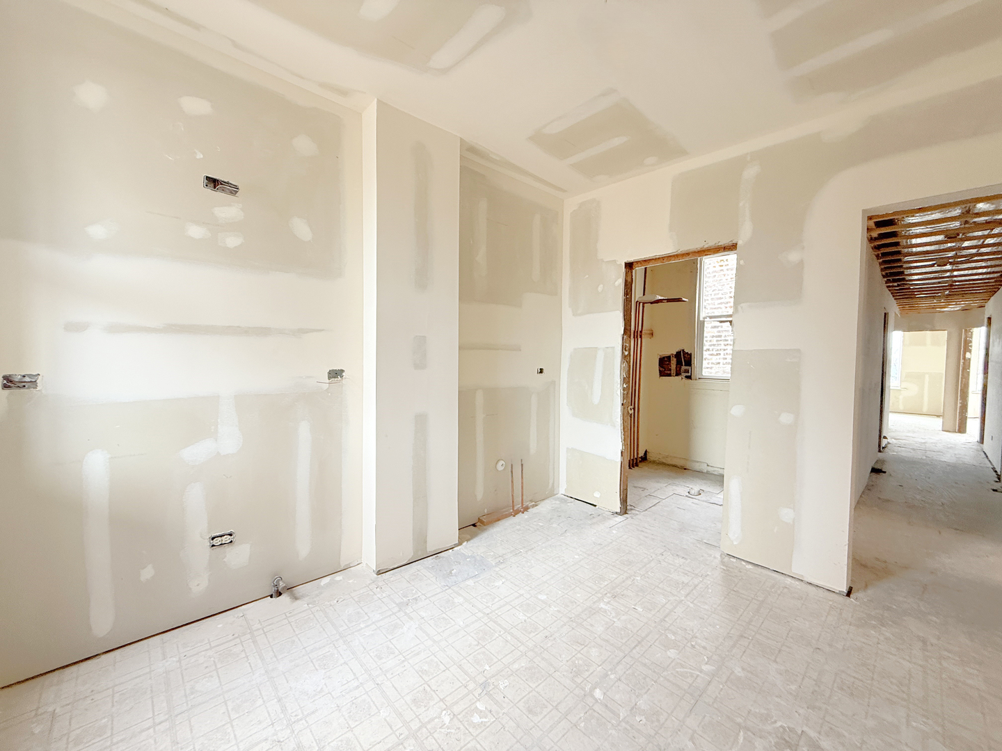 5423 S Wabash Avenue Property Photo 10