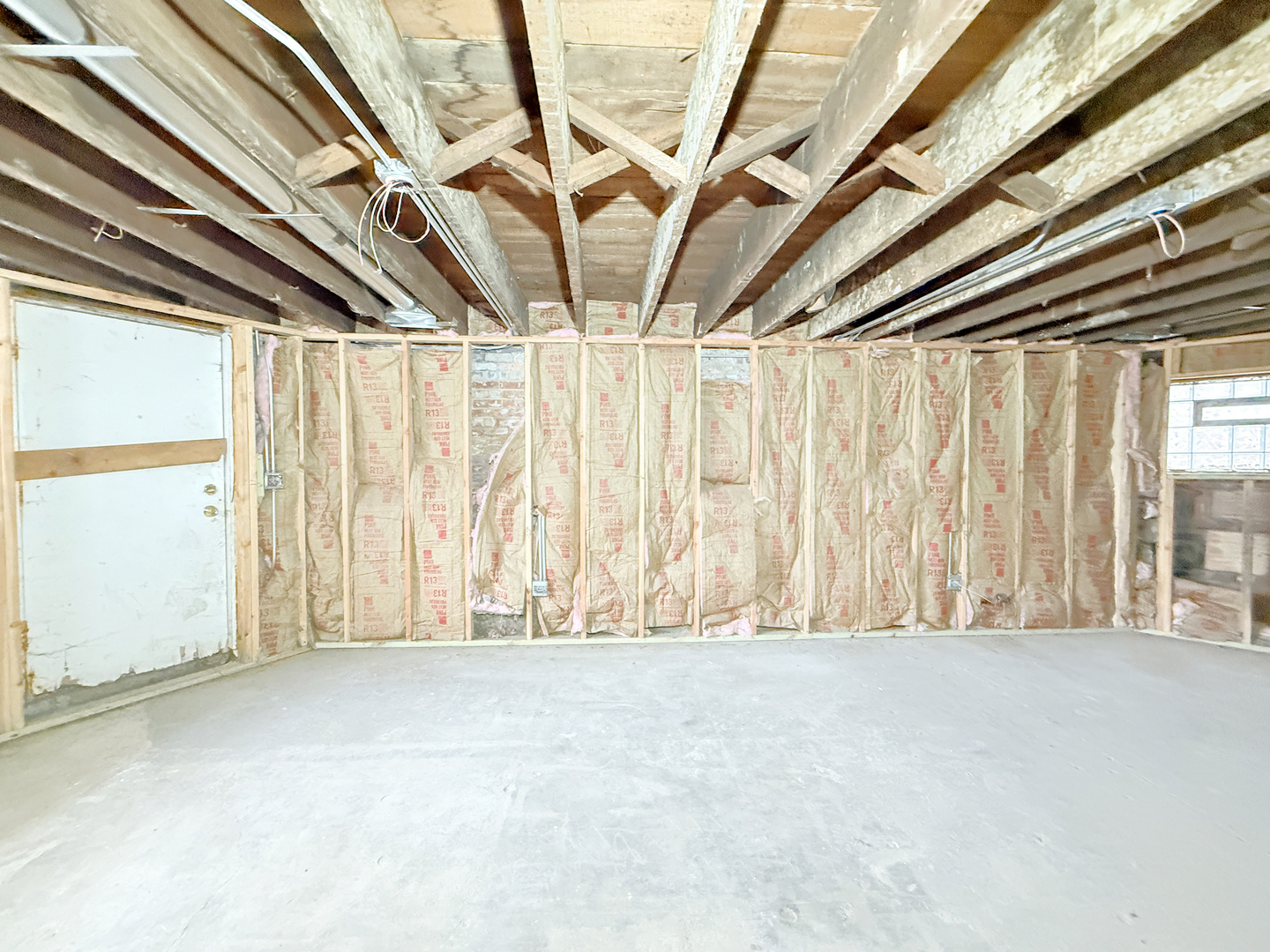 5423 S Wabash Avenue Property Photo 30