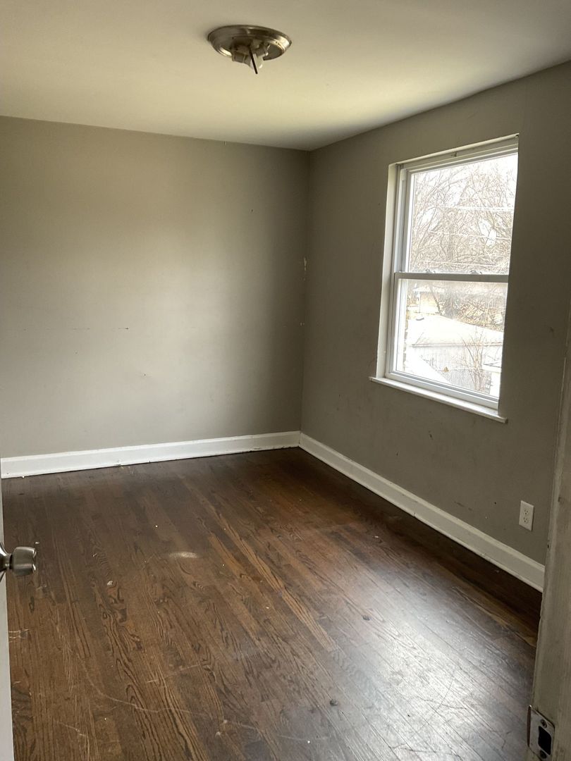 16750 Orchard Ridge Avenue Property Photo 4