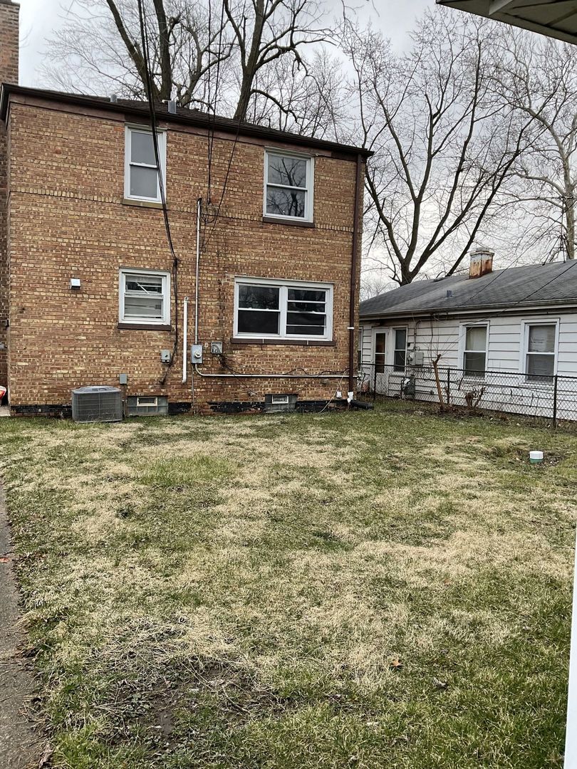 16750 Orchard Ridge Avenue Property Photo 11