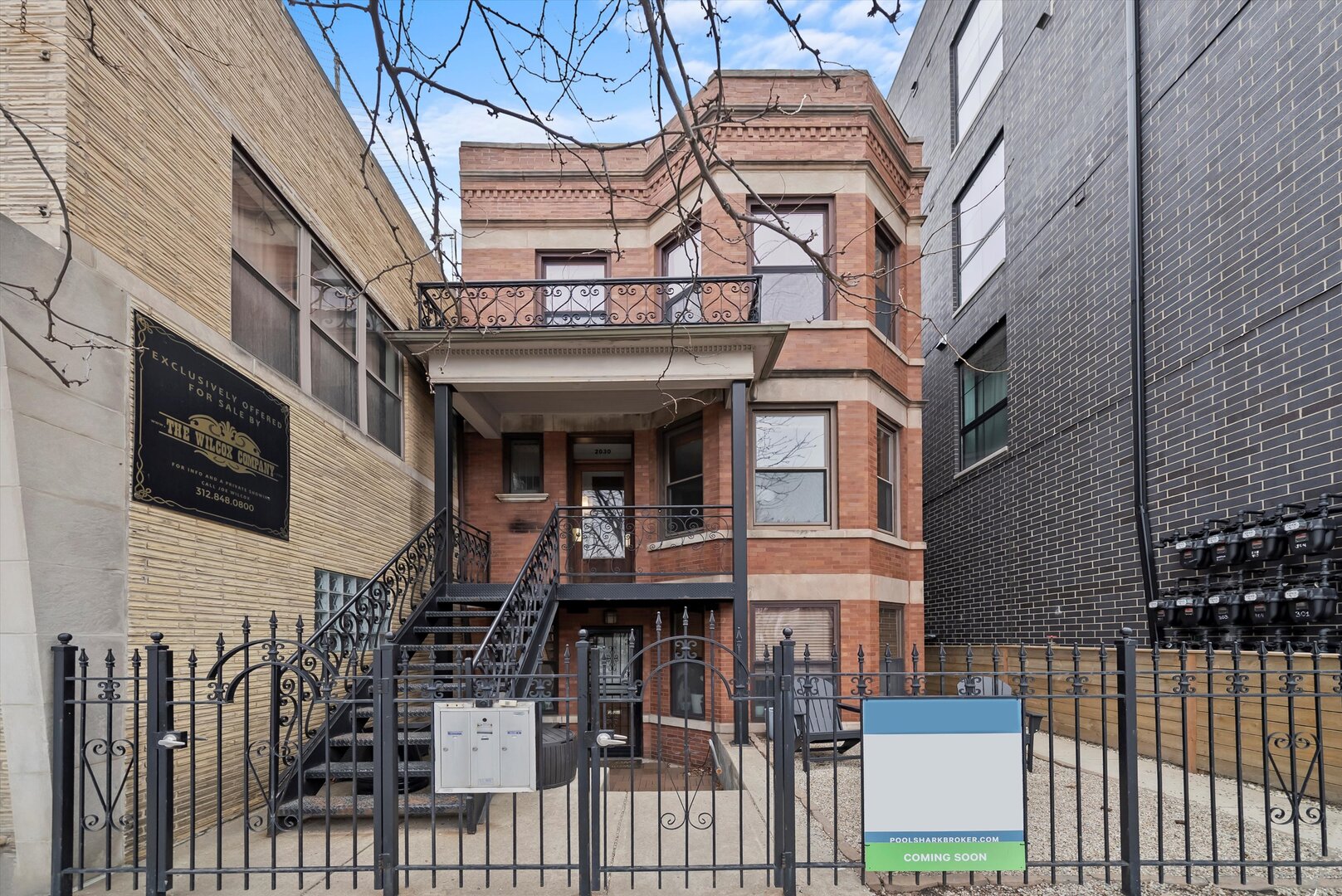 2030 W Irving Park Road 2 Property Photo