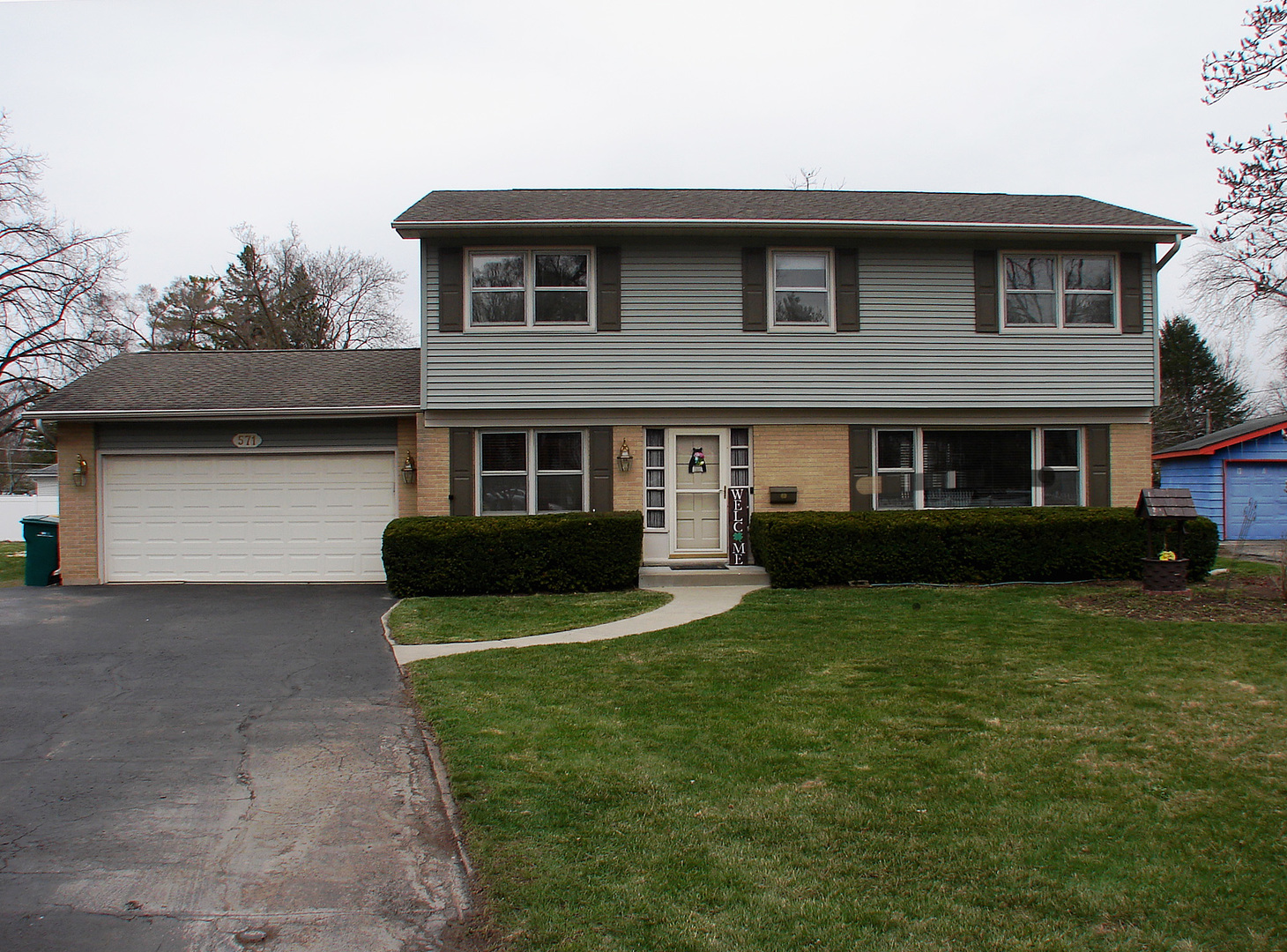 571 Dawn Circle Property Photo