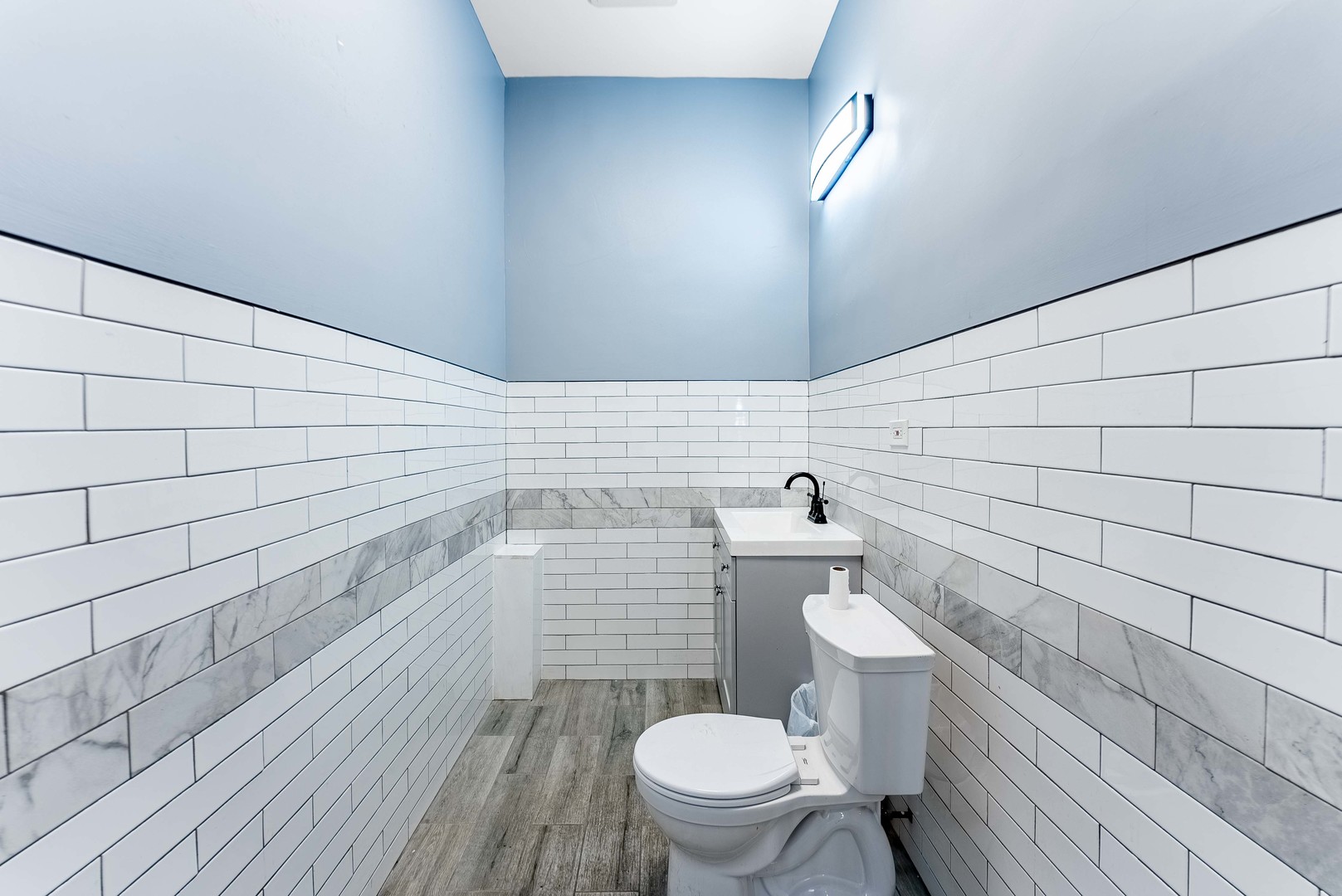 5436 W Fullerton Avenue Property Photo 10