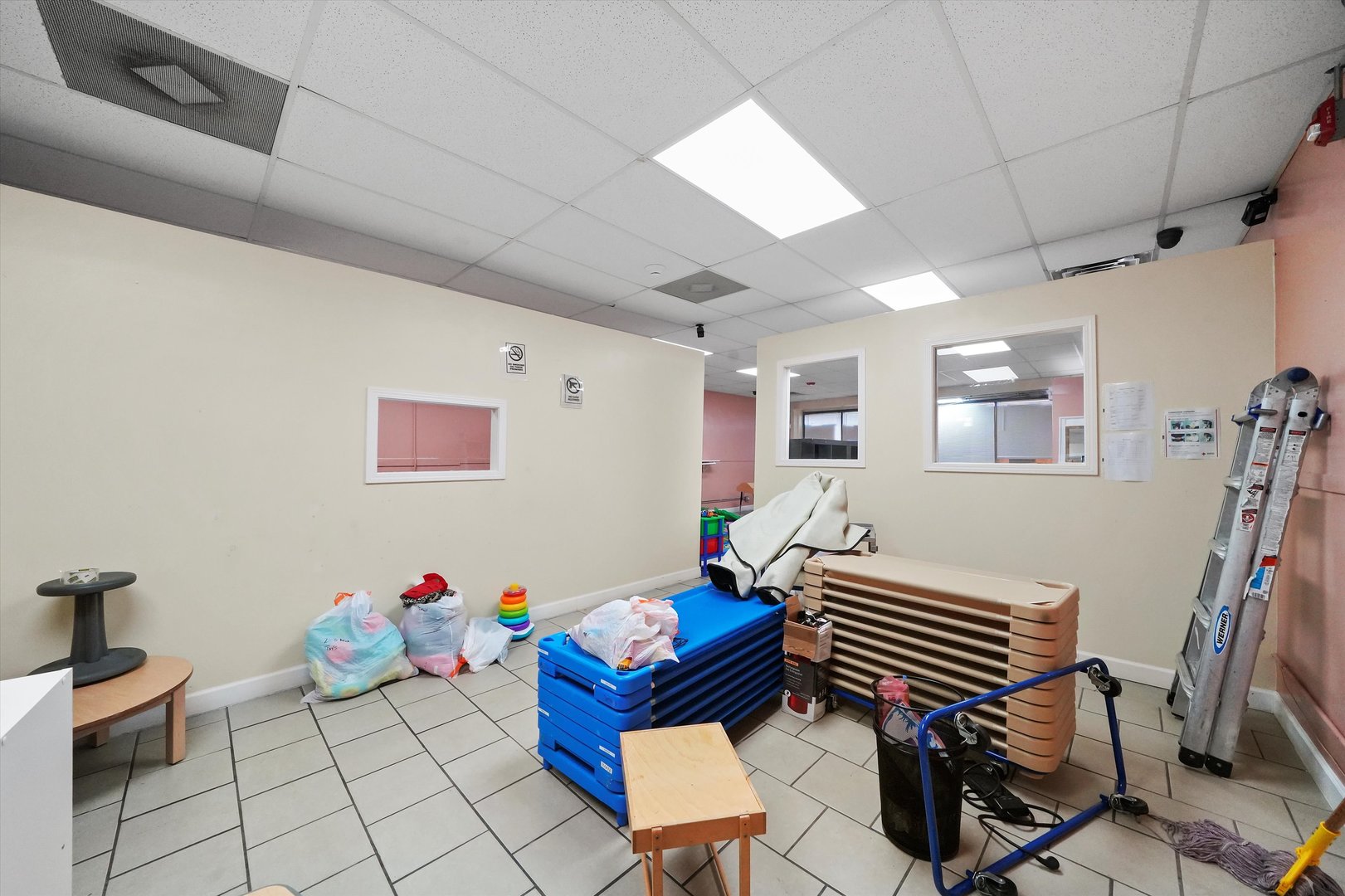 2909 W 63rd Street Property Photo 16