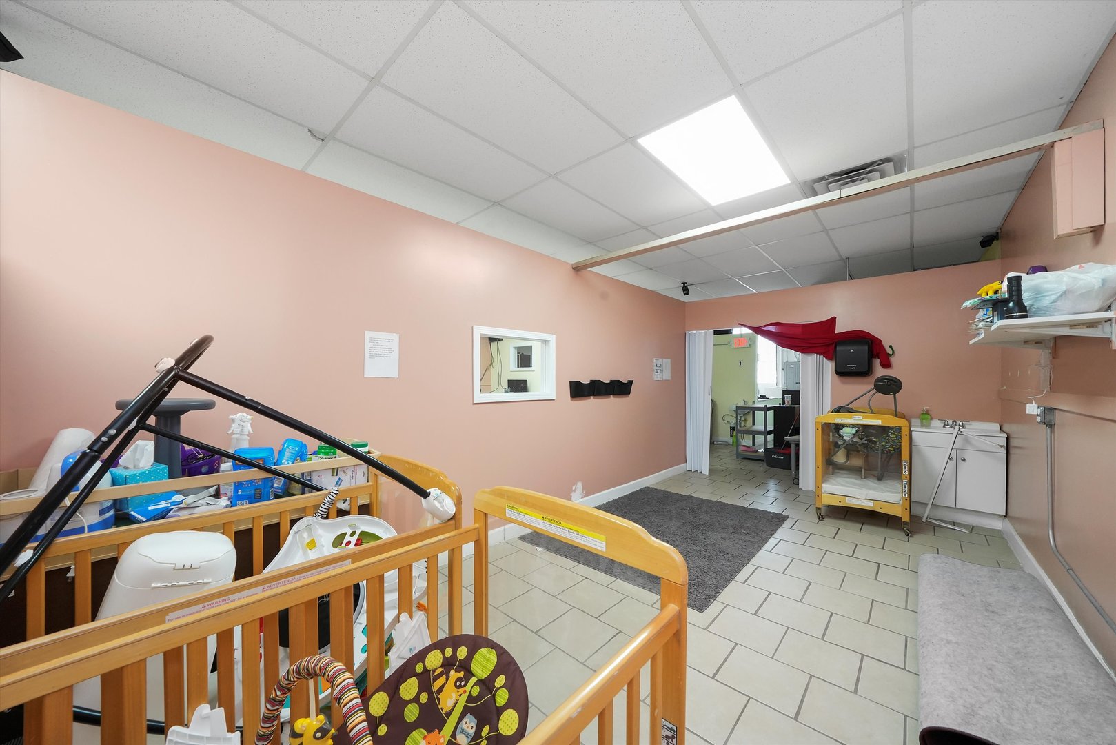 2909 W 63rd Street Property Photo 18
