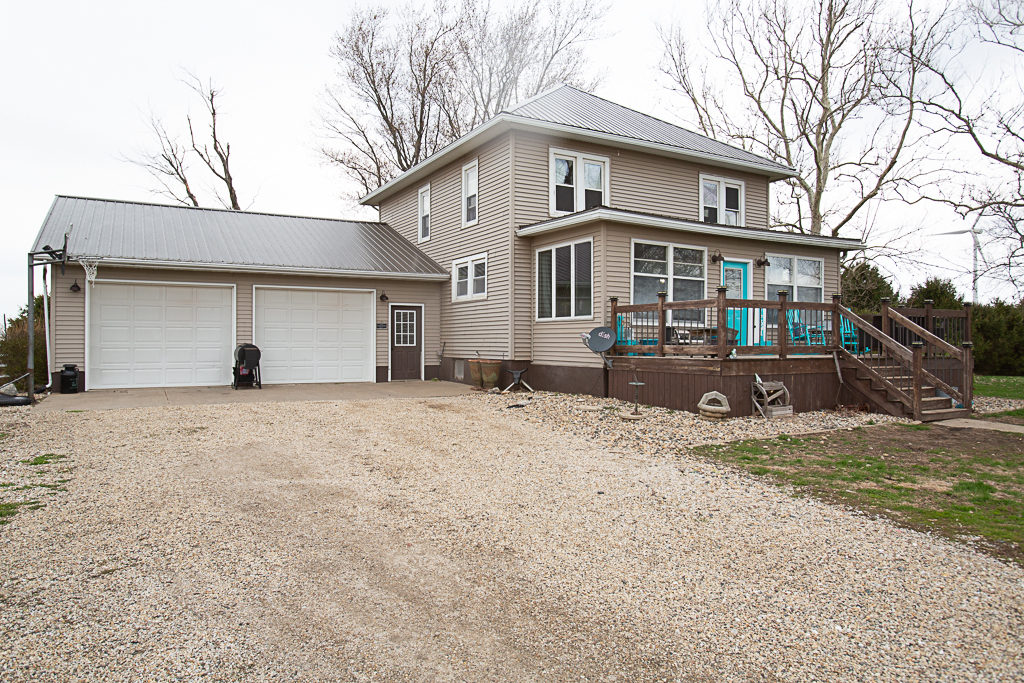 568 E 1500 North Road Property Photo