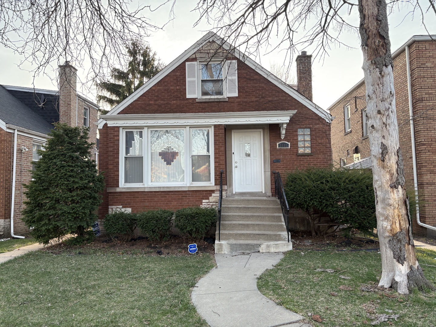 8118 S Spaulding Street Property Photo