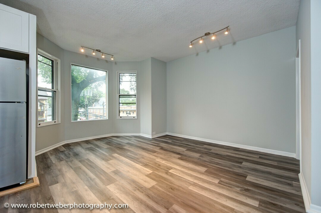 917 Pleasant Street Property Photo 10