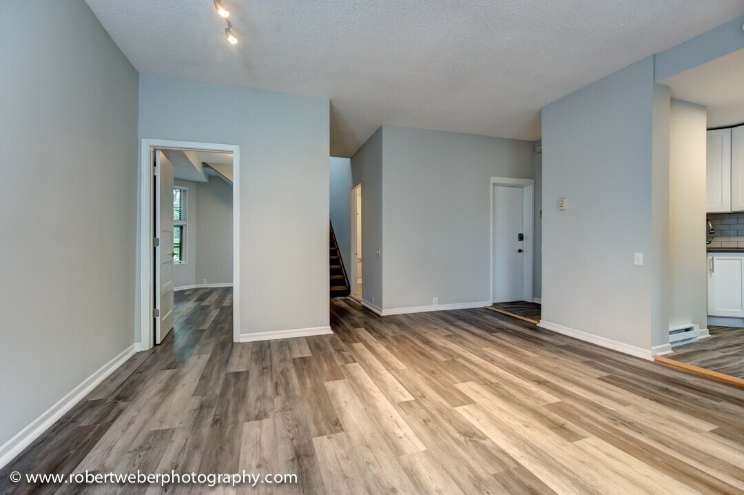 917 Pleasant Street Property Photo 21