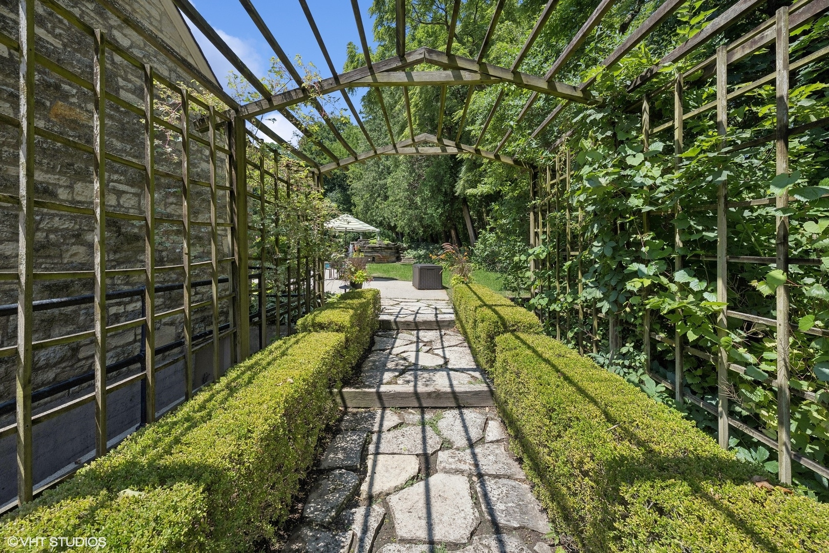 875 Country Club Road Property Photo 25