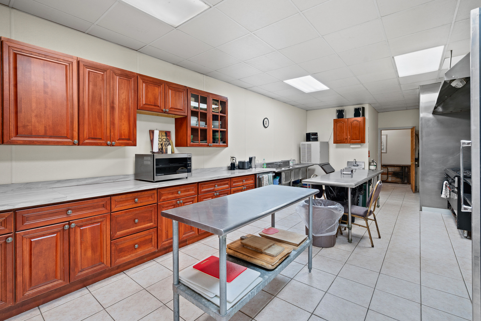 5844 N Milwaukee Avenue Property Photo 15