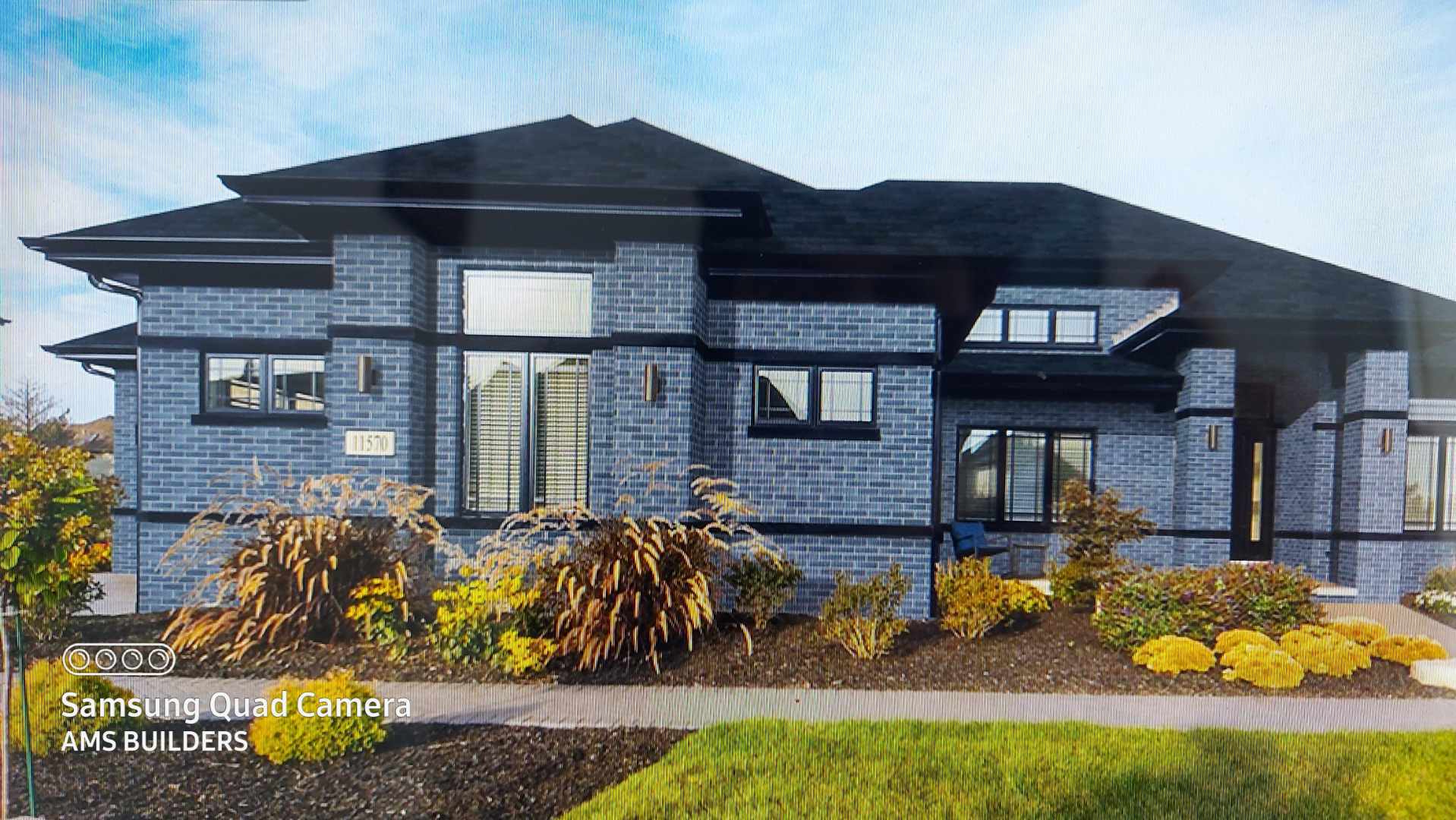 12326818 Property Photo